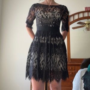 Black Lace BB Dakota Dress